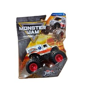 Monster Jam Series 43 Every Day Heroes Jambulance Monster Truck NEW
